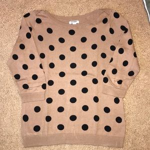 Black polka-dot sweater in EXCELLENT CONDITION